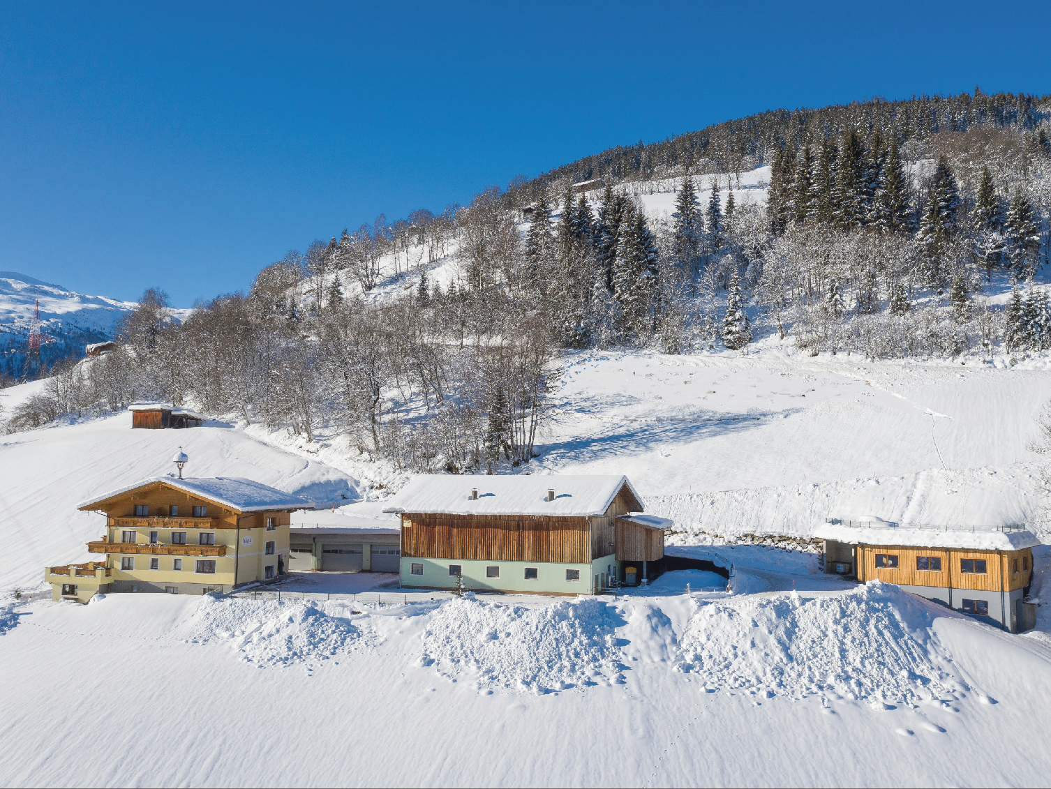 Seit dem Jahr 2006 wird der Biobauernhof Aslgut in Bad Hofgastein stetig erweitert und renoviert. © Privat