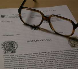 Der Pflichtteilsverzicht muss bei einem Notar gemacht werden. © LK OÖ/Hebesberger Der Pflichtteilsverzicht muss bei einem Notar gemacht werden. © LK OÖ/Hebesberger