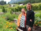 Anna und Johannes Rass bewirtschaften den Hof "Schwentling" im Nebenerwerb. © LK Tirol
