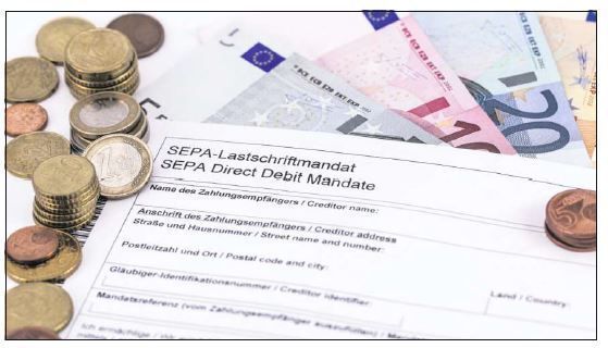 Seit 1. Juli dieses Jahres können Einkommensteuervorauszahlungen mittels elektronischem Lastschriftverfahren ("SEPA-Lastschriftmandat") automatisch vom Konto abgebucht werden. © Lena Balk/stock.adobe.com Seit 1. Juli dieses Jahres können Einkommensteuervorauszahlungen mittels elektronischem Lastschriftverfahren ("SEPA-Lastschriftmandat") automatisch vom Konto abgebucht werden. © Lena Balk/stock.adobe.com