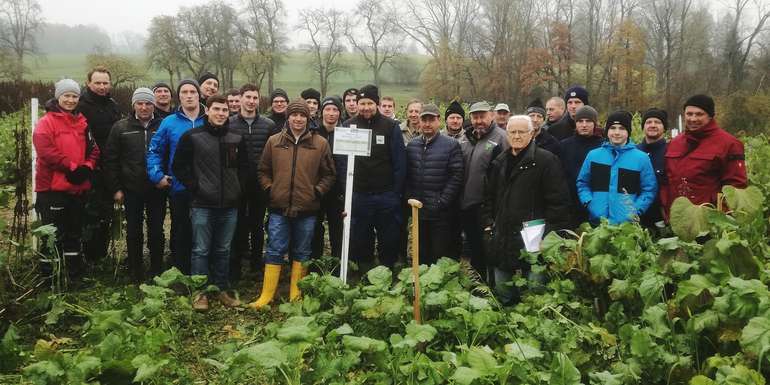 Besichtigung Begrünungen FS Otterbach.jpg Besichtigung Begrünungen FS Otterbach.jpg