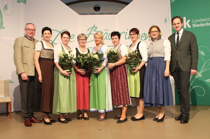 Foto NÖ Landes-Bäuerinnentag 2020 .jpg Foto NÖ Landes-Bäuerinnentag 2020 .jpg