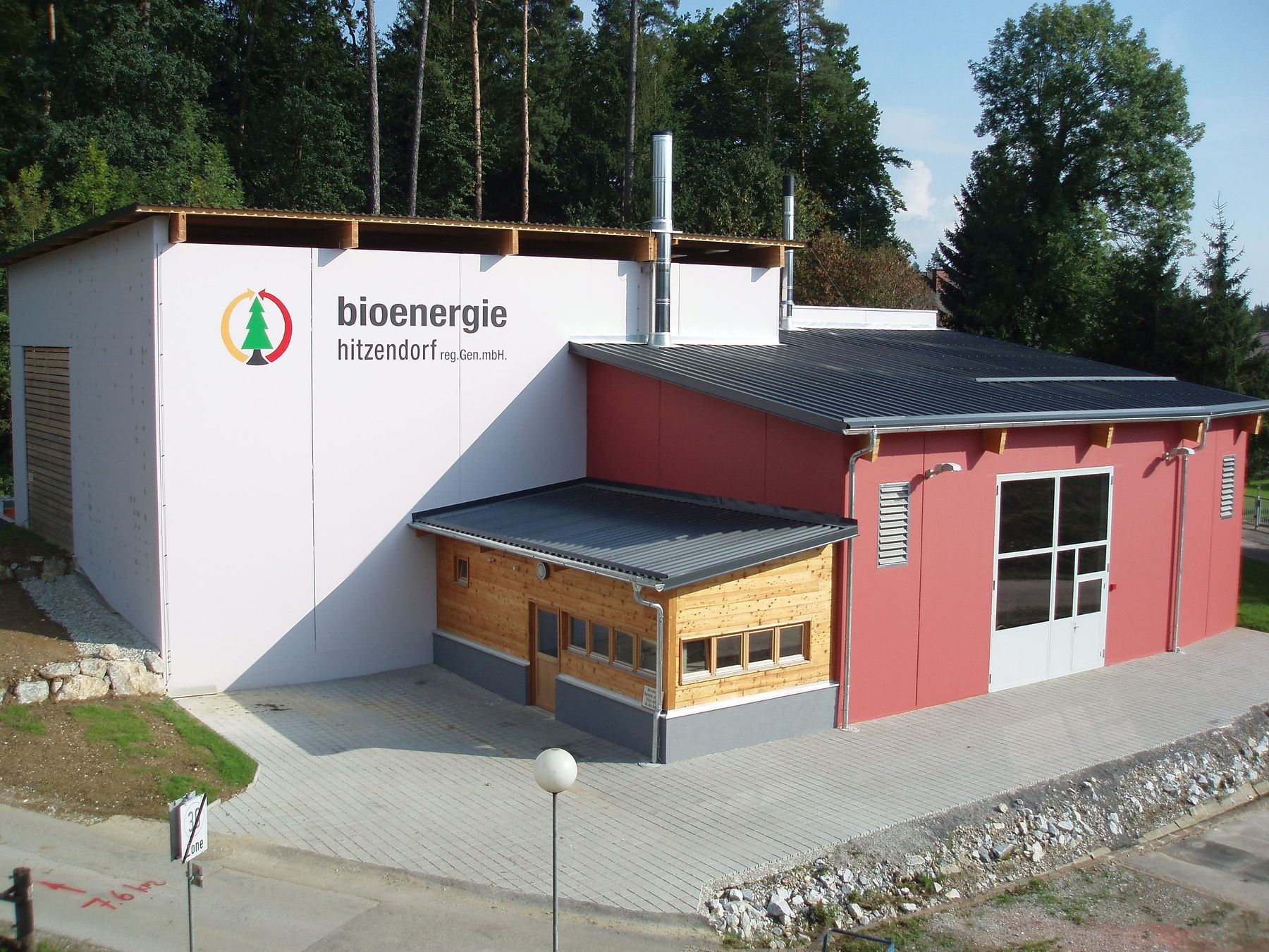 Biomasseheizwerk Hitzendorf.jpg