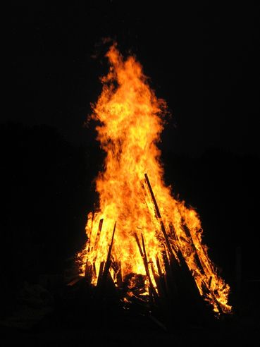 osterfeuer.jpg © pixabay