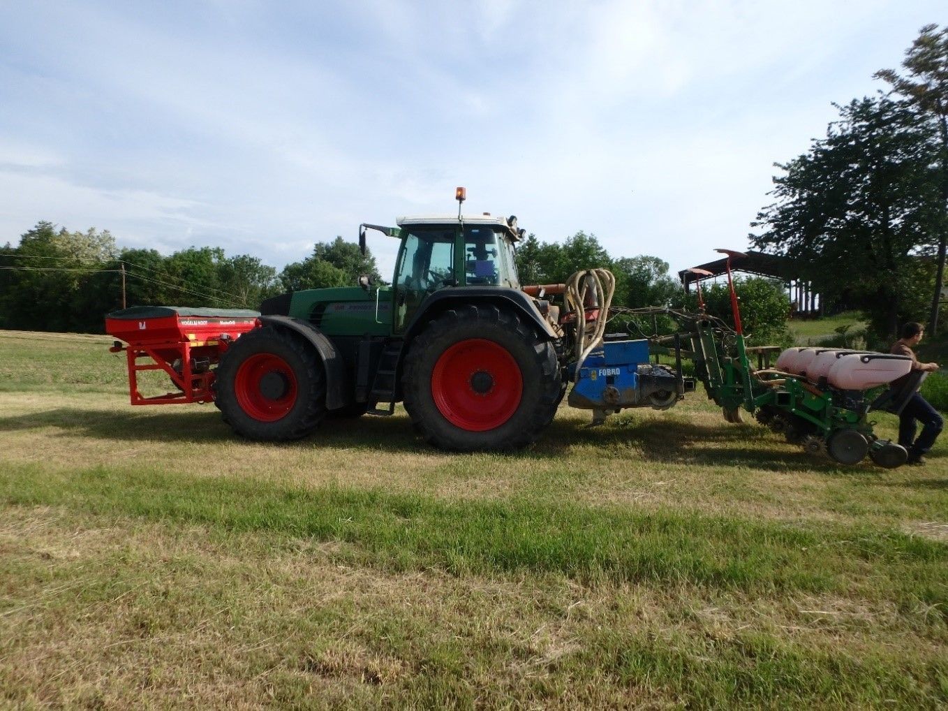 Streifenfrässaat.jpg © DI Willi Peszt Streifenfrässaat.jpg © DI Willi Peszt