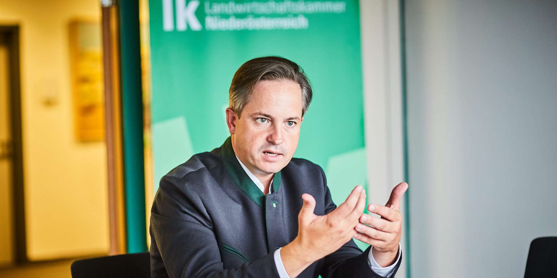 Portrait Schmuckenschlager.jpg © Franz Gleiß Portrait Schmuckenschlager.jpg © Franz Gleiß