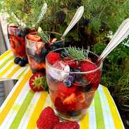 Beerenbowle mit Eberratuensirup.jpg © Eva Lipp