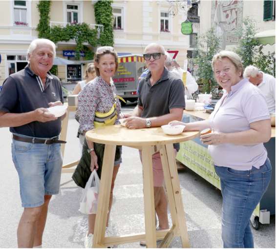 Klaus Krüger und  Nina Kronawettleitner