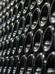 wine-cellar-3121221_1920.jpg © pixabay