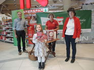 2020 Aktionstag So isst Österreich Interspar Mistelbach Gewinnauslosung GLücksengerl © Andrea Uhl LK NÖ (19).jpg © Andrea Uhl LK NÖ
