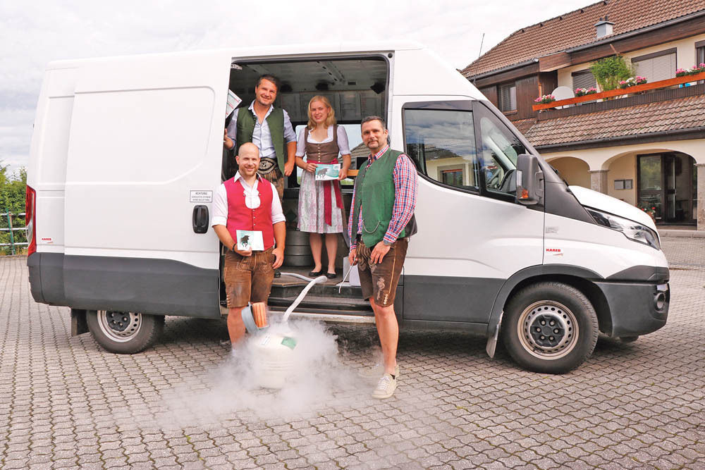Besamungsjahr 2019/20.jpg © Kronreif Besamungsjahr 2019/20.jpg © Kronreif