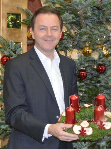 adventkranz-berlakovich-(c)niklos-lk-burgenland.jpg © Niklos