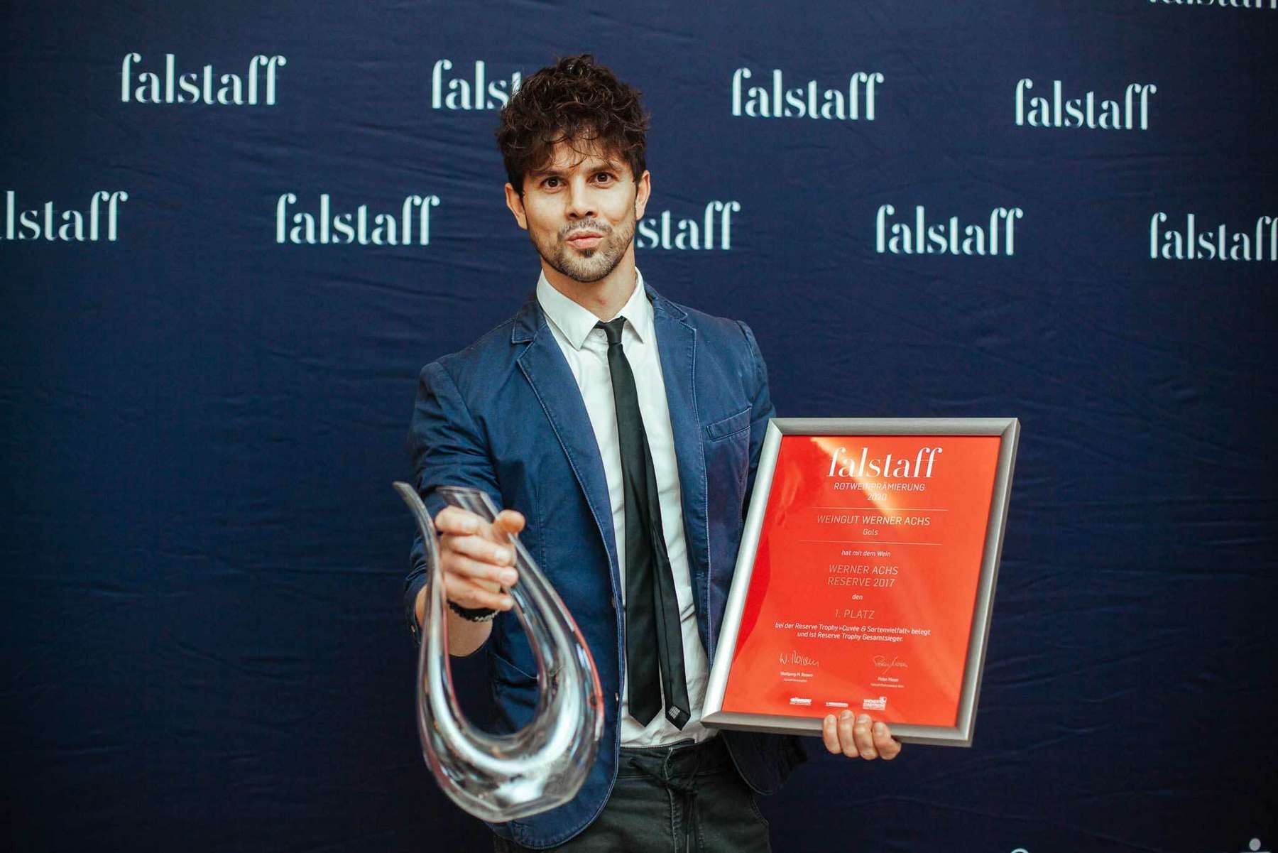 werner-achs2-rotweinguide-2020-c-mila-zytka-2048.jpg © Falstaff/Mila Zytka werner-achs2-rotweinguide-2020-c-mila-zytka-2048.jpg © Falstaff/Mila Zytka