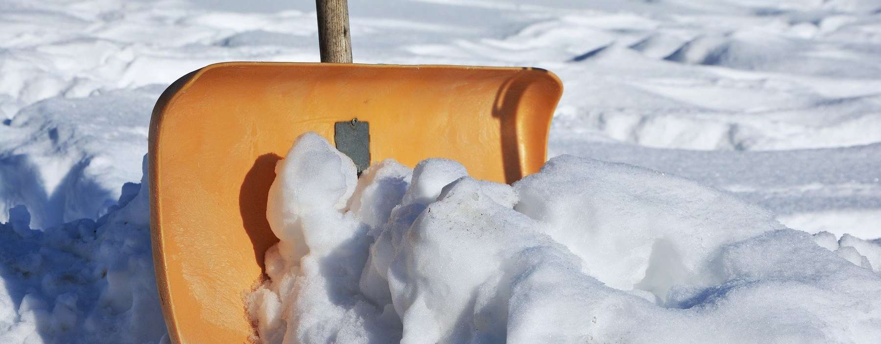 snow-shovel-2001776_1920_congerdesign auf Pixabay.jpg © congerdesign_pixabay snow-shovel-2001776_1920_congerdesign auf Pixabay.jpg © congerdesign_pixabay