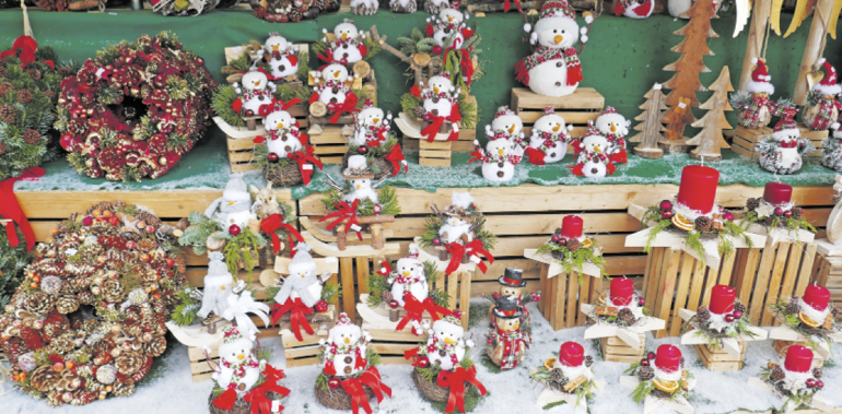 Advent Weihnachten Schranne Barbarazweig Mistelzweig.png © Sabine Wieder Advent Weihnachten Schranne Barbarazweig Mistelzweig.png © Sabine Wieder