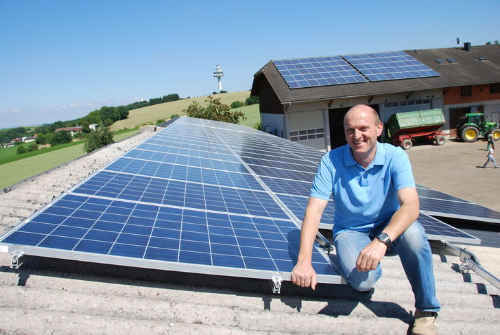 Photovoltaik.jpg Photovoltaik.jpg