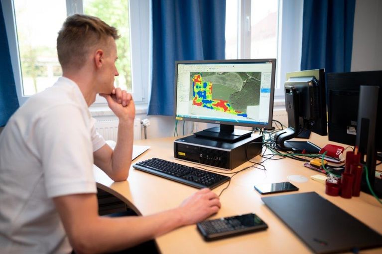 Innovation Farm_Datenauswertung_buero.jpg © Innovation Farm Innovation Farm_Datenauswertung_buero.jpg © Innovation Farm