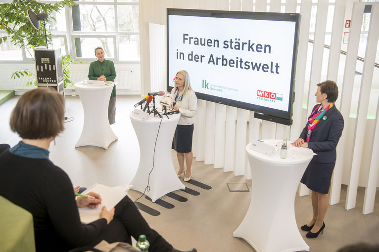 Vizepräsidentinnen LKW, AK und WKO.jpg © LK-Stmk/Foto Fischer