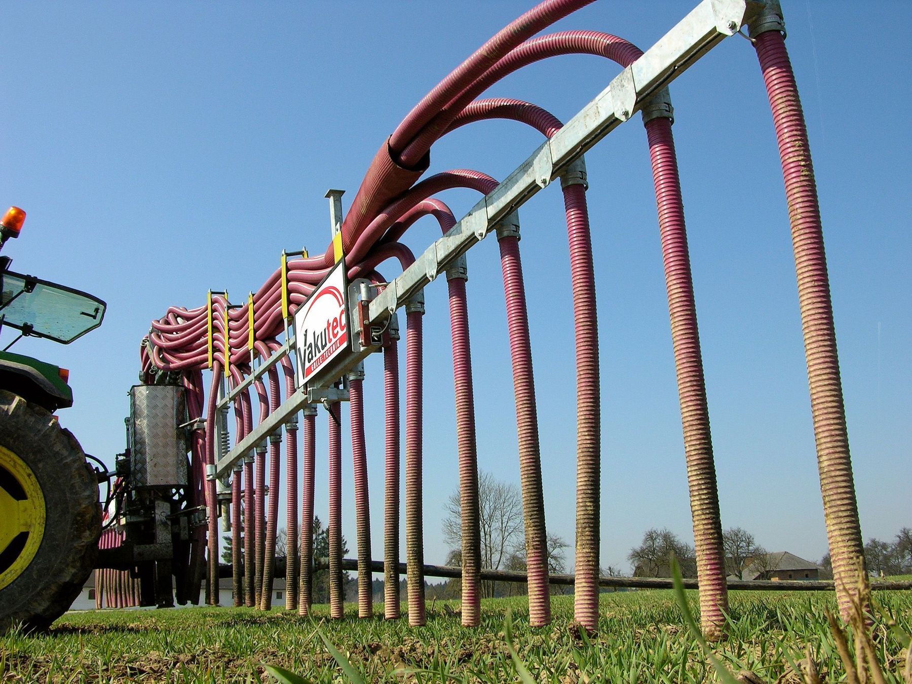 ÖPUL Agrarfoto Guelle_verschlauchen_15-ID17972.jpg © Agrarfoto ÖPUL Agrarfoto Guelle_verschlauchen_15-ID17972.jpg © Agrarfoto