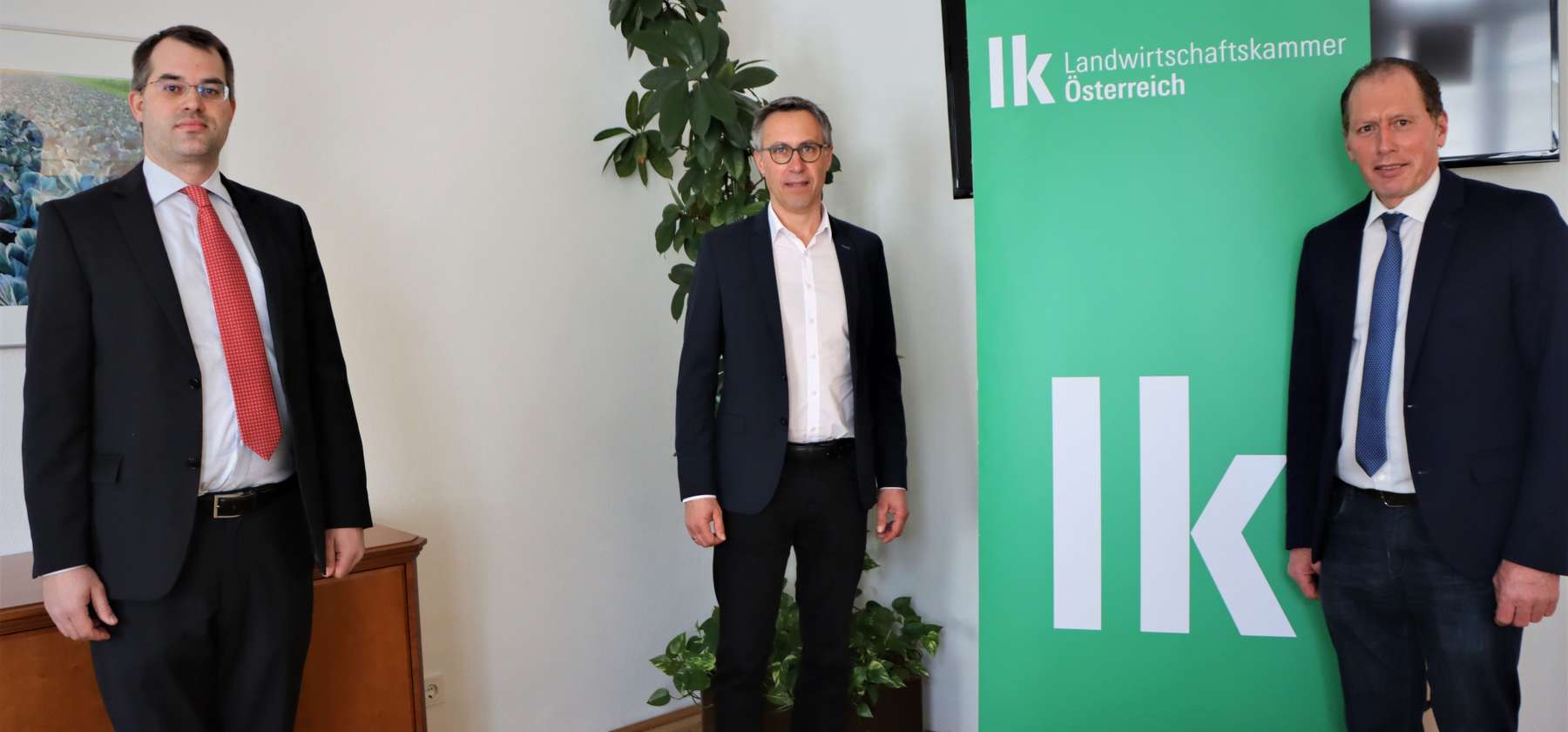 PK Biodiversitätsstrategie 23.03.2021.jpg © Österr. Bauernbund PK Biodiversitätsstrategie 23.03.2021.jpg © Österr. Bauernbund