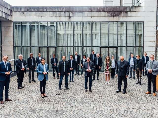 Die neue LK Vollversammlung (c) Frederick Sams (Klein).jpg © Frederick Sams Die neue LK Vollversammlung (c) Frederick Sams (Klein).jpg © Frederick Sams