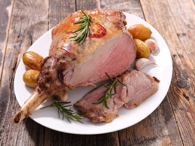 Lammbraten NICHT VERWENDEN.jpg © Adobe Stock