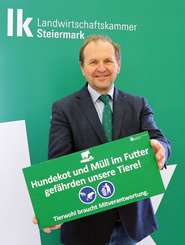 Hinweistafel: Tierwohl braucht Mitverantwortung © LK-Stmk/Wilhelm