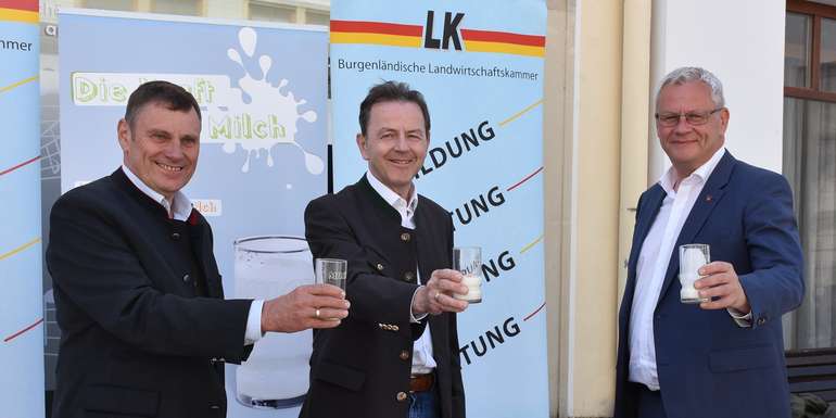 Weltmilchtag 2021-Milch.jpg Weltmilchtag 2021-Milch.jpg