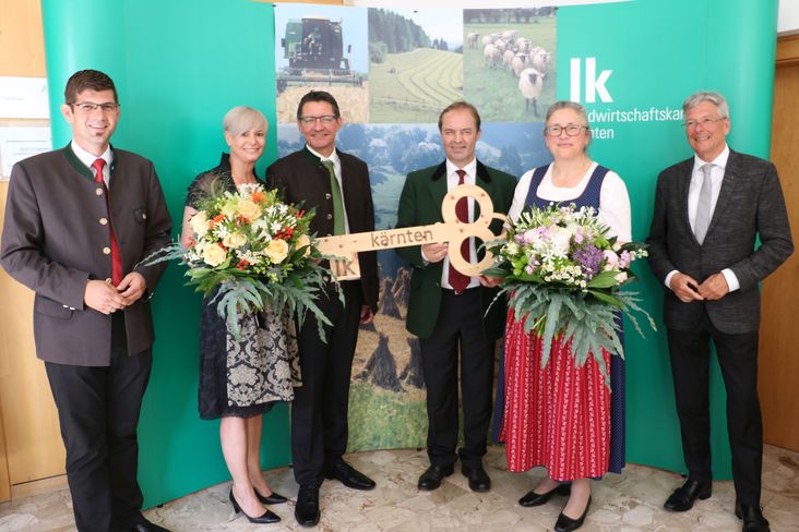 Amtsübergabe neuer LK Kärnten Präsident.jpg Amtsübergabe neuer LK Kärnten Präsident.jpg