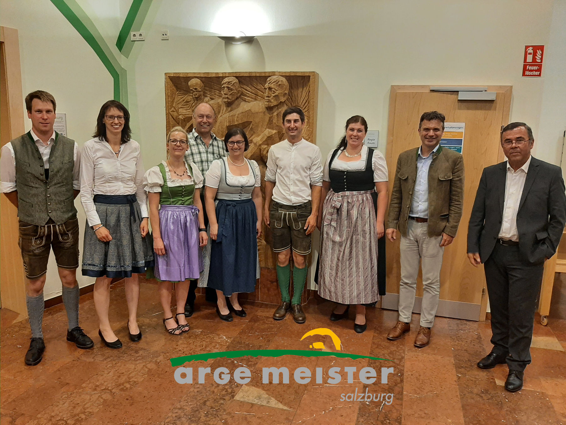 Meister mit neuem Vorstand.jpg © LFA Salzburg Meister mit neuem Vorstand.jpg © LFA Salzburg