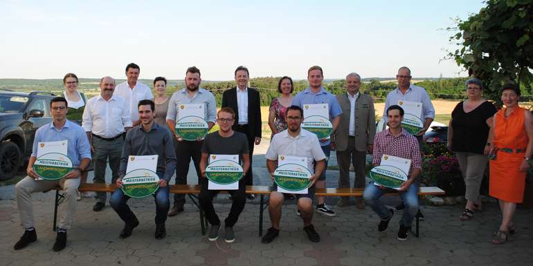 Gruppenfoto ME LW.jpg Gruppenfoto ME LW.jpg
