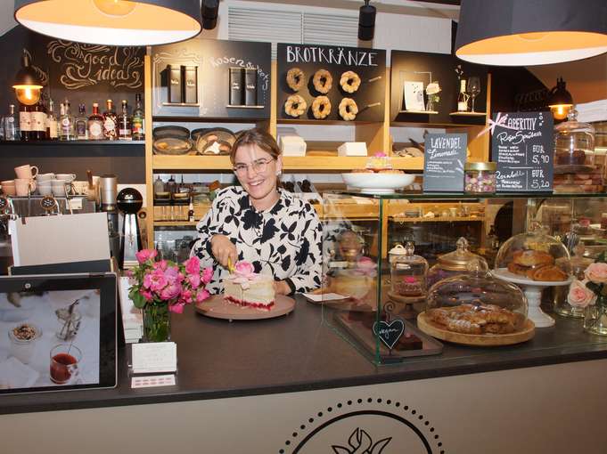 sb29_mt_rosencafe.jpg © Gudrun Dürnberger sb29_mt_rosencafe.jpg © Gudrun Dürnberger