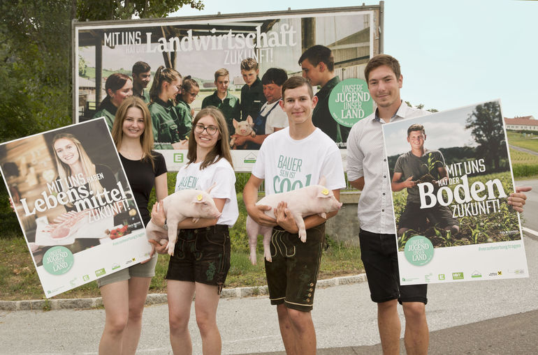 Sprecher Junge Landwirtschaft Südoststeiermark: Cornelia Ulrich, Daniela Eder, Christoph Simmerl und Matthias Kaufmann (v.l.n.r).jpg