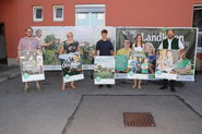 Große Unterstützung für die junge Landwirtschaft Hartberg-Fürstenfeld kommt von Kammerobmann Herbert Lebitsch (rechts), Bezirksbäuerin Michaela Mauerhofer (2.v.l.) und Kammersekretär Manfred Oberer (links). .jpg © Woche/Mayer