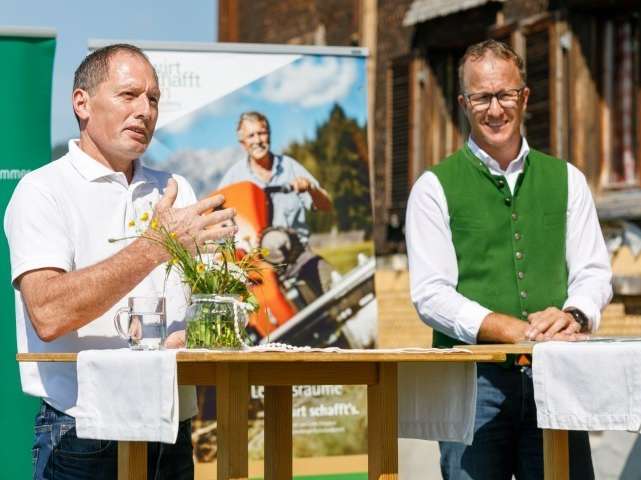 PK 4.jpg © Bernd Hofmeister PK 4.jpg © Bernd Hofmeister