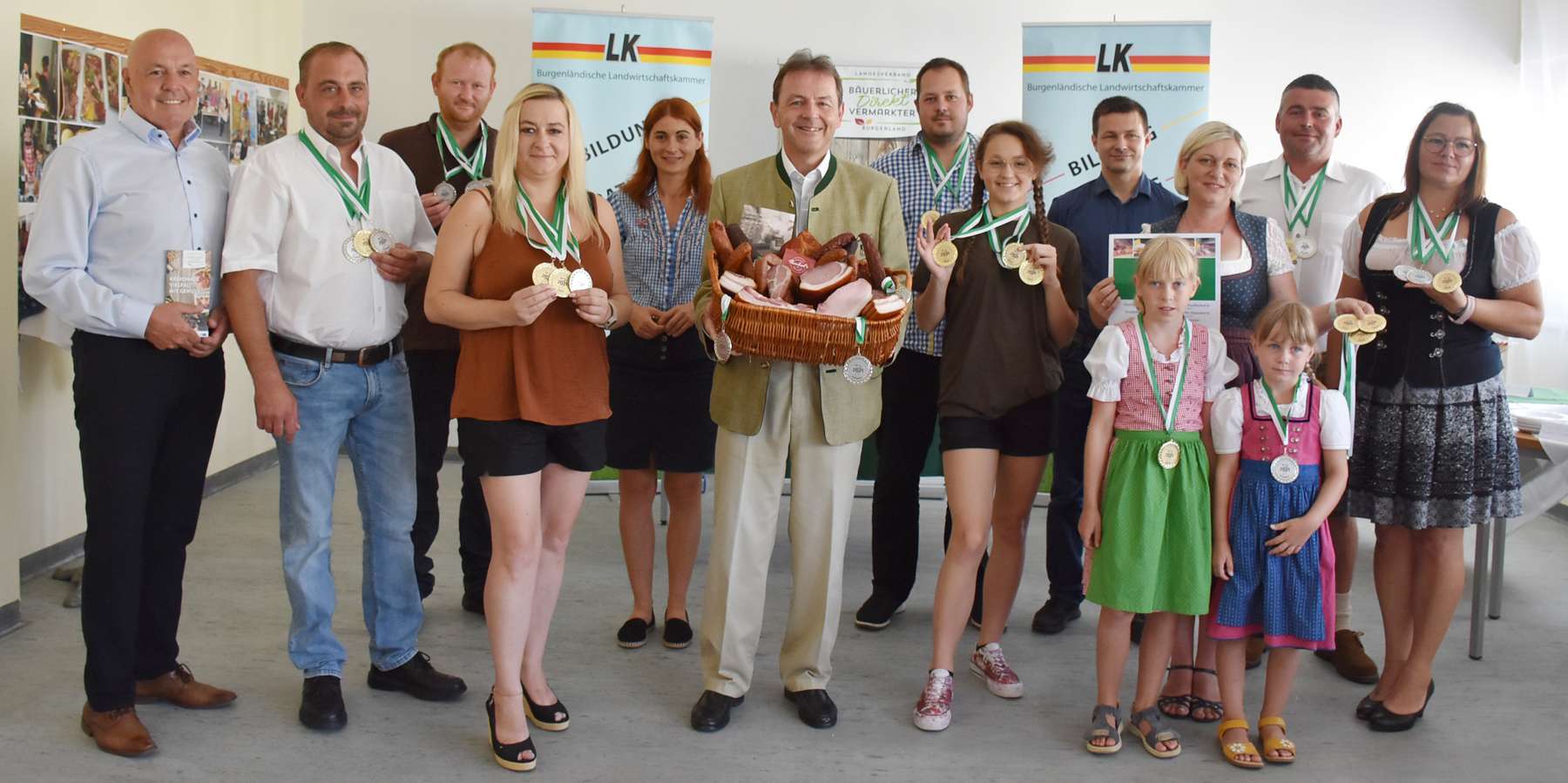 Südburgenlands Bäuerinnen und Bauern holten 13 Mal Gold bei der länderübergreifenden Spezialitätenprämierung (c) kaiser-lk-burgenland.jpg © Kaiser/LK Burgenland Südburgenlands Bäuerinnen und Bauern holten 13 Mal Gold bei der länderübergreifenden Spezialitätenprämierung (c) kaiser-lk-burgenland.jpg © Kaiser/LK Burgenland