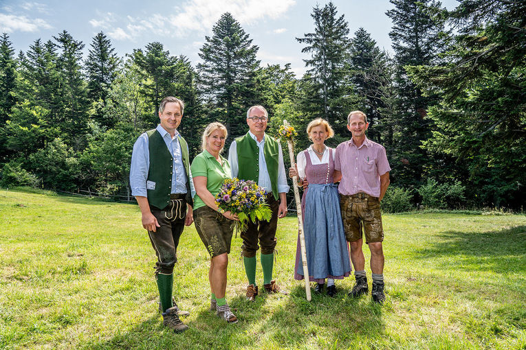 71. NÖ Almwandertag_Ehrengäste © Georg Pomassl/LK Niederösterreich