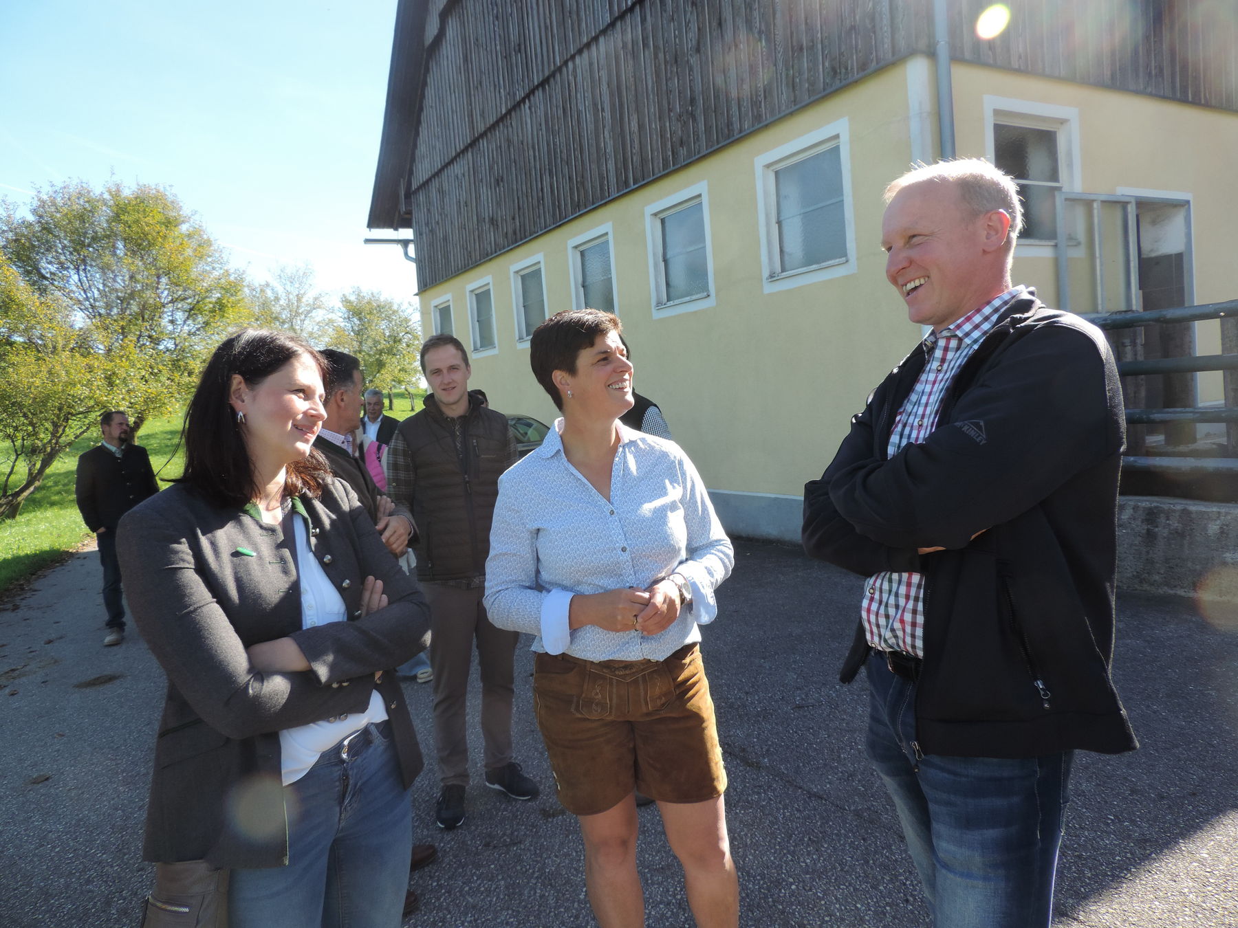 Hofrundgang2_WodLW_BBK WY Gerlinde Schneckenleitner.jpg © BBK WY Gerlinde Schneckenleitner Hofrundgang2_WodLW_BBK WY Gerlinde Schneckenleitner.jpg © BBK WY Gerlinde Schneckenleitner