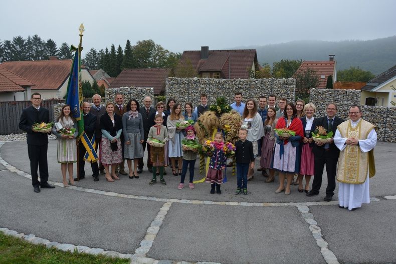 Erntedank 1.jpg Erntedank 1.jpg