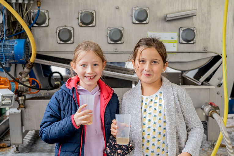 Apfelsaftaktion  Apfelsaft aus Apfel g´macht  der LK NÖ.jpg © Georg Pomassl/LK Niederösterreich