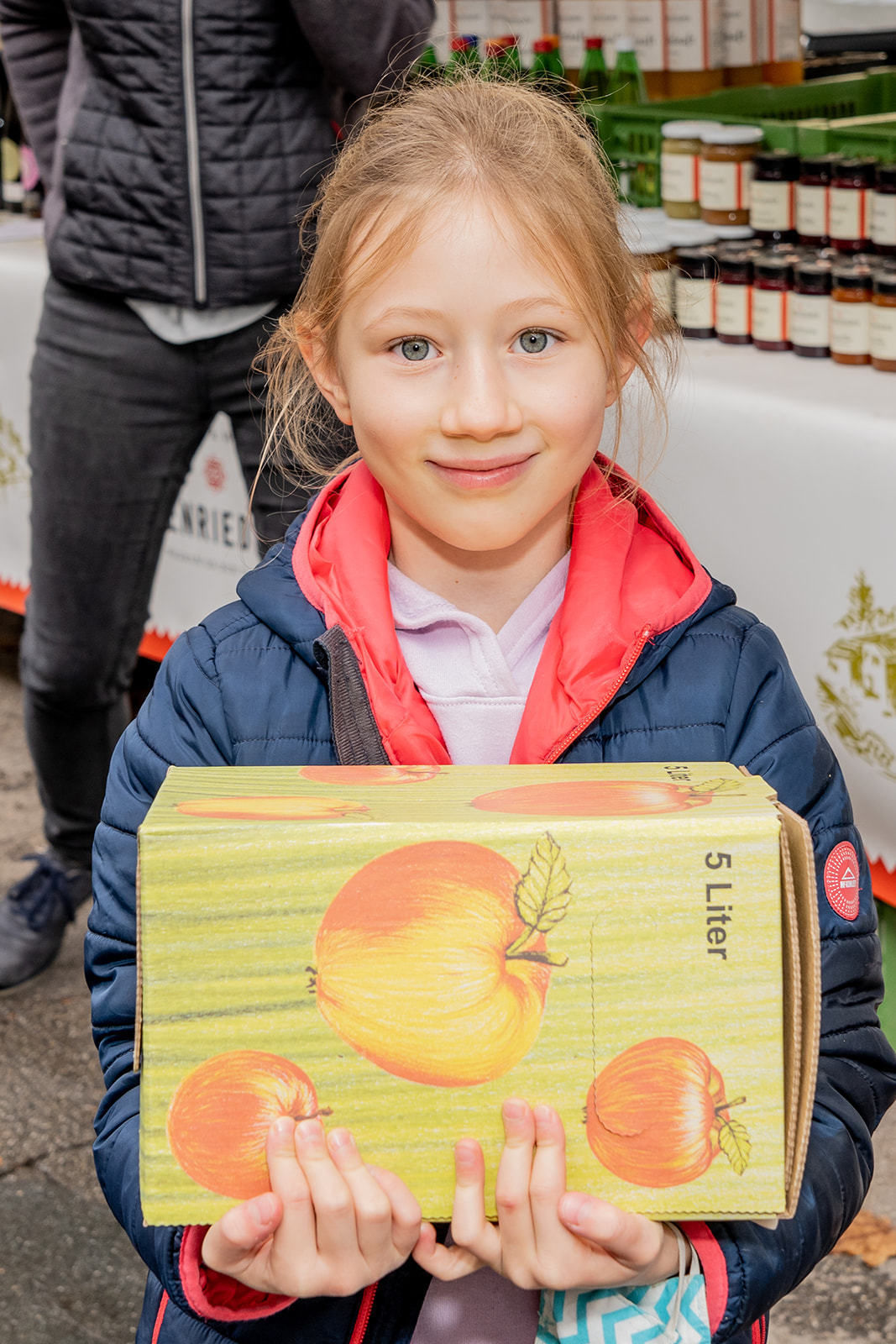 Apfelsaftaktion  Apfelsaft aus Apfel g´macht  der LK NÖ.jpg © Georg Pomassl/LK Niederösterreich Apfelsaftaktion  Apfelsaft aus Apfel g´macht  der LK NÖ.jpg © Georg Pomassl/LK Niederösterreich