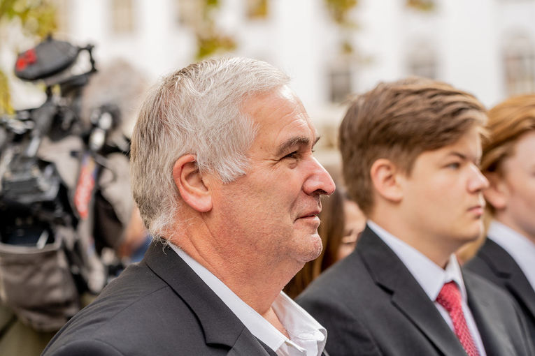 Apfelsaftaktion  Apfelsaft aus Apfel g´macht  der LK NÖ.jpg © Georg Pomassl/LK Niederösterreich