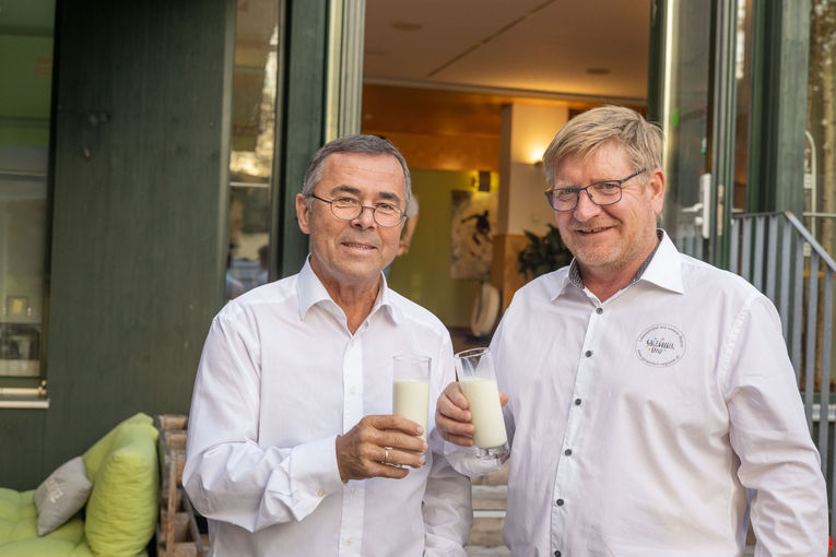 Milchgala - Fete Blanche.jpg © Doris Wild Milchgala - Fete Blanche.jpg © Doris Wild