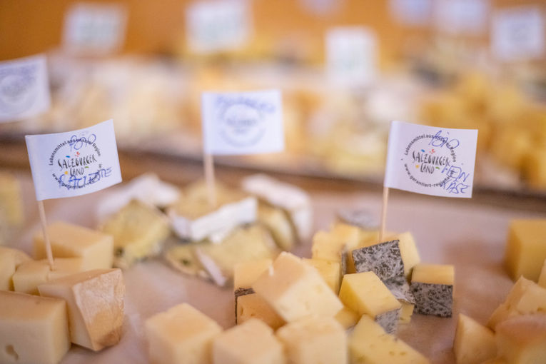 Milchgala - Fete Blanche.jpg © Doris Wild Milchgala - Fete Blanche.jpg © Doris Wild