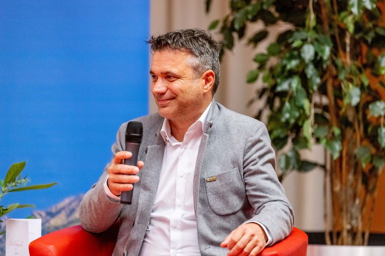 Milchgala - Fete Blanche.jpg © Doris Wild Milchgala - Fete Blanche.jpg © Doris Wild