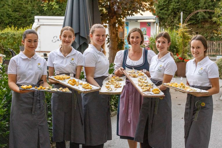 Milchgala - Fete Blanche.jpg © Doris Wild Milchgala - Fete Blanche.jpg © Doris Wild