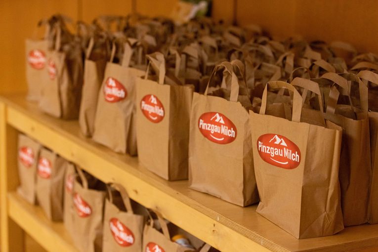 Milchgala - Fete Blanche.jpg © Doris Wild Milchgala - Fete Blanche.jpg © Doris Wild