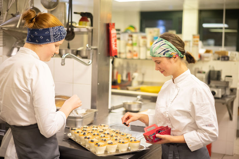 Milchgala - Fete Blanche.jpg © Doris Wild Milchgala - Fete Blanche.jpg © Doris Wild