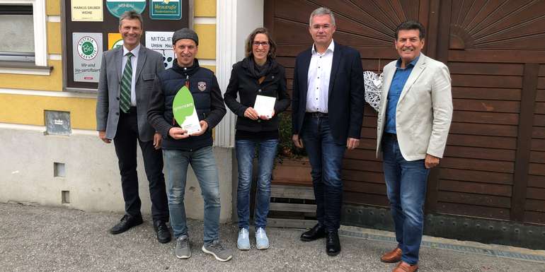 Green Care-Hoftafelübergabe am Bio-Weingut gruber43 Green Care-Hoftafelübergabe am Bio-Weingut gruber43