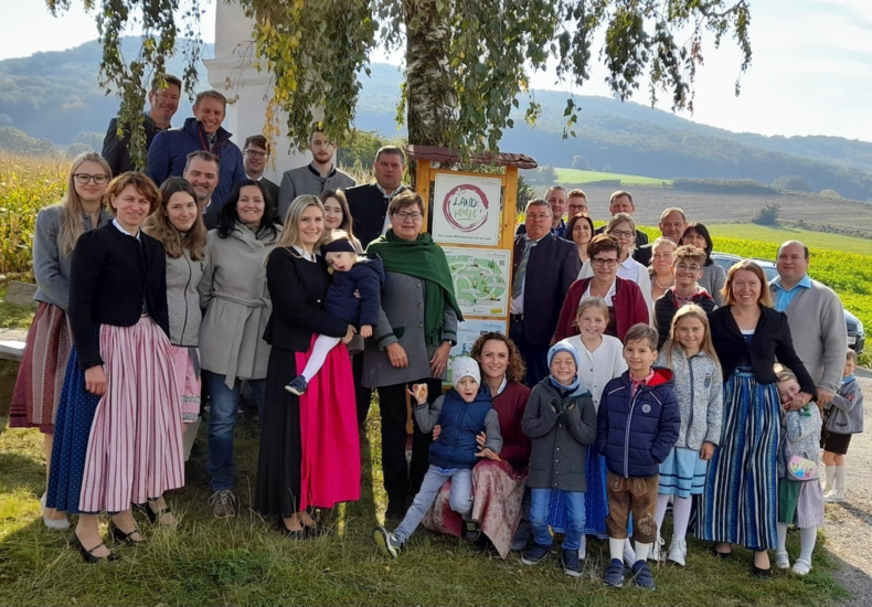 Landplatzl.png Landplatzl.png